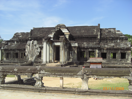 angkor-wat-2009-73.png