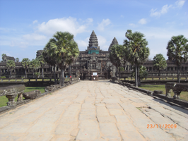 angkor-wat-2009-74.png